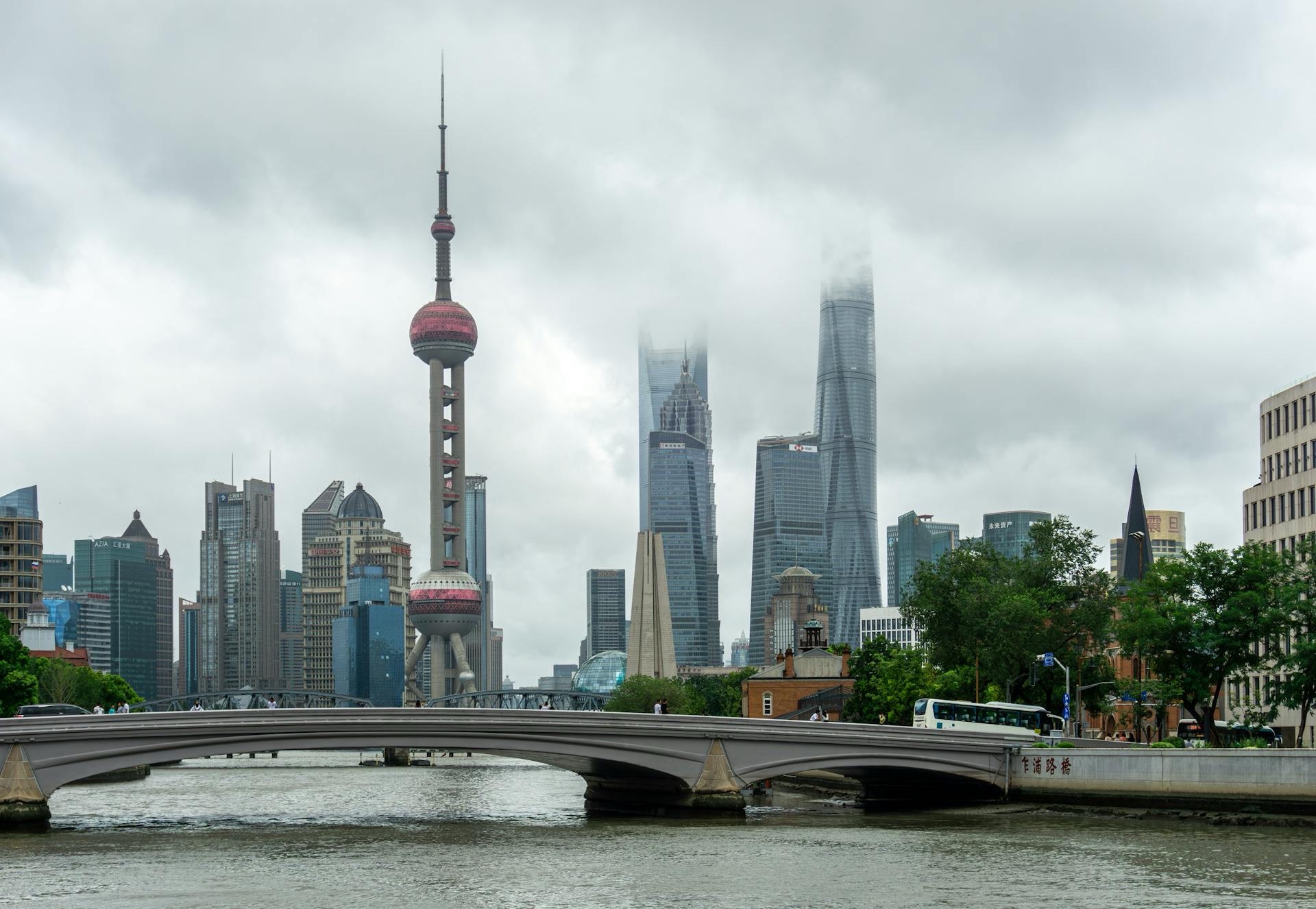 China Isn’t the Superpower We Pretend It Is